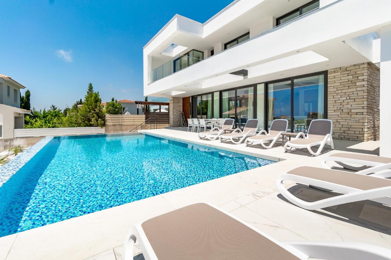 Villa Arsinoe By Ezoria Villas Coral Bay Esterno foto